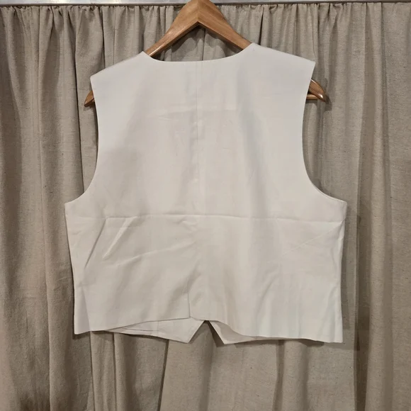 LOFT White Button-Down Vest NWT - Picture 4 of 6